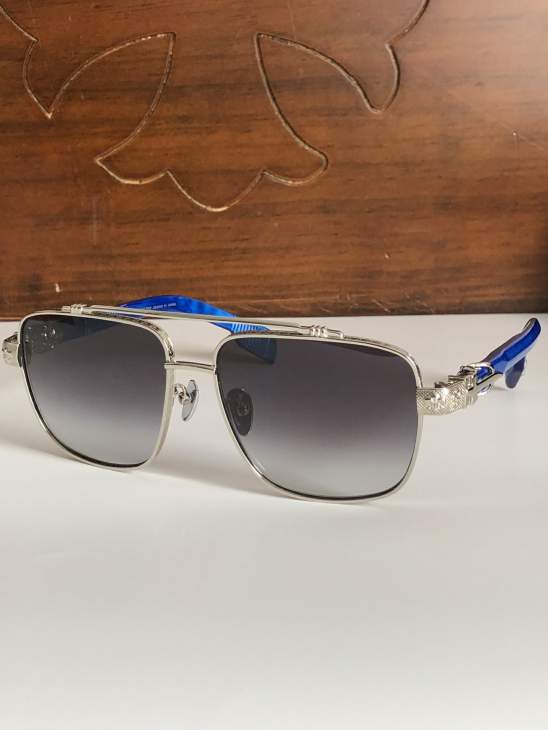 Picture of Chrome Hearts Sunglasses _SKUfw73375601fw